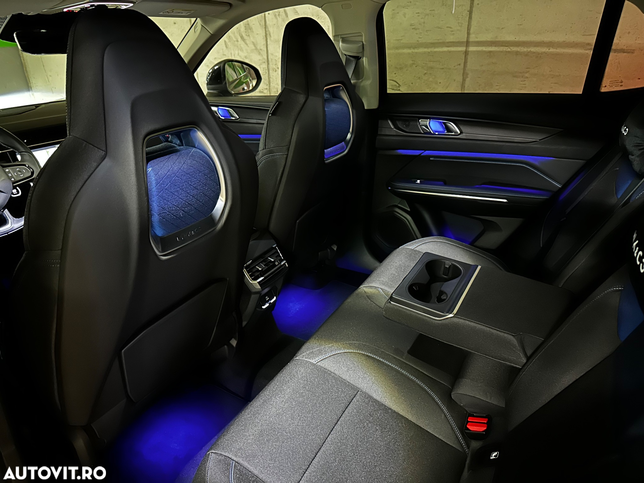 Lynk&Co 01 - 37