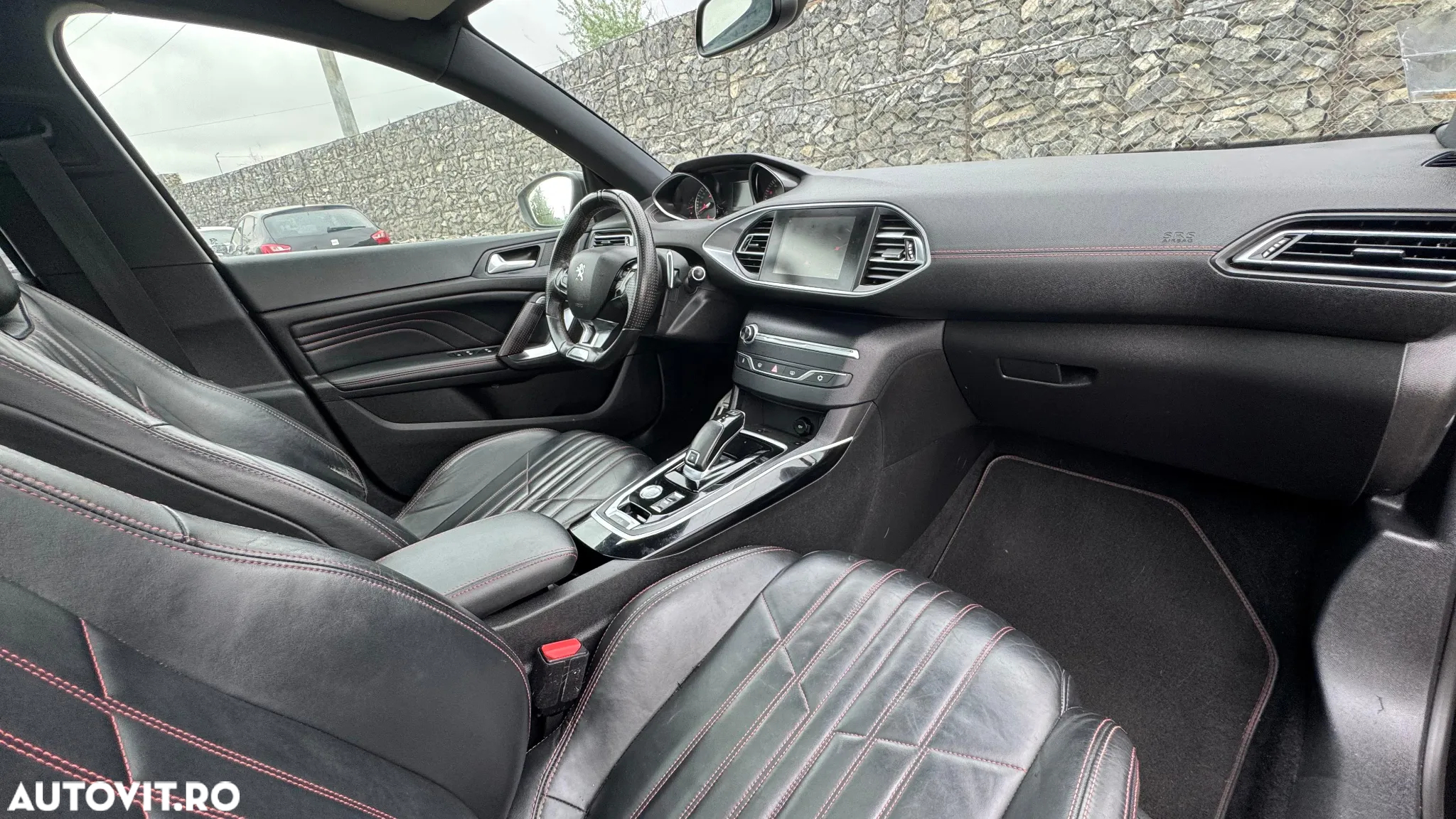 Peugeot 308 SW BlueHDi 130 EAT8 GT - 11