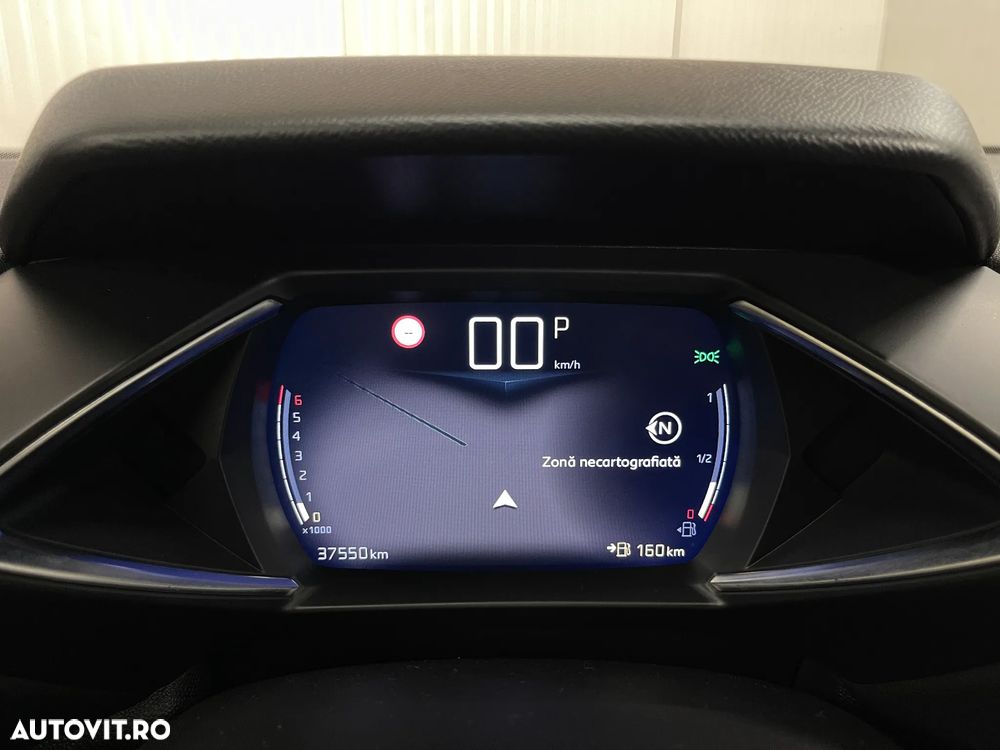 DS Automobiles DS 3 Crossback 1.2 PureTech 130 S&S EAT8 Grand Chic - 28