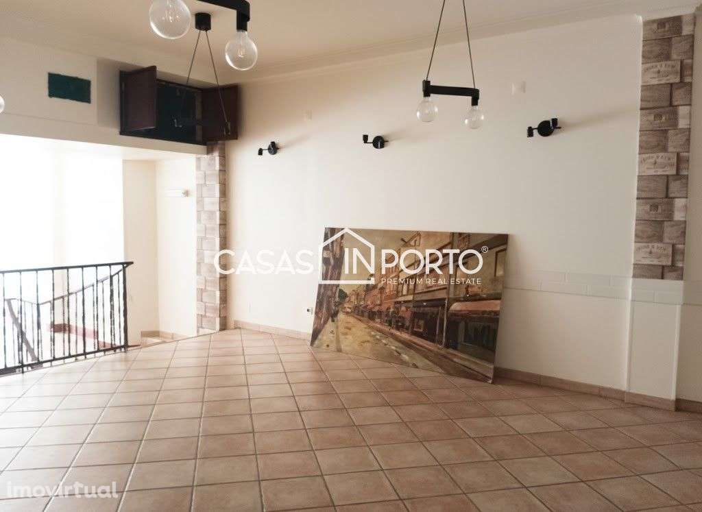 Arrenda-se Loja Ampla para Restauração - Porto - Grande imagem: 5/10