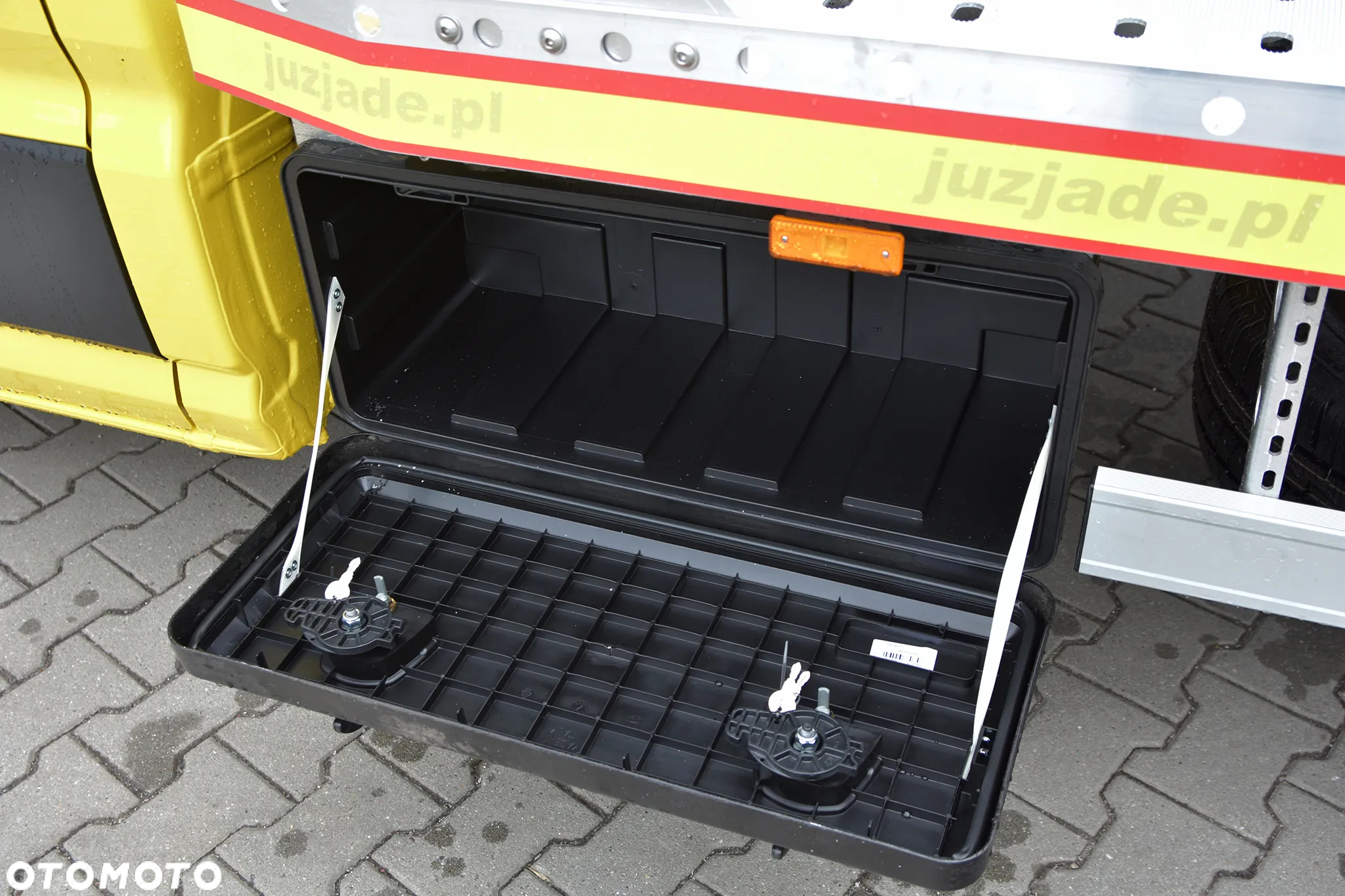 Volkswagen Crafter autolaweta PPP pomoc drogowa - 33