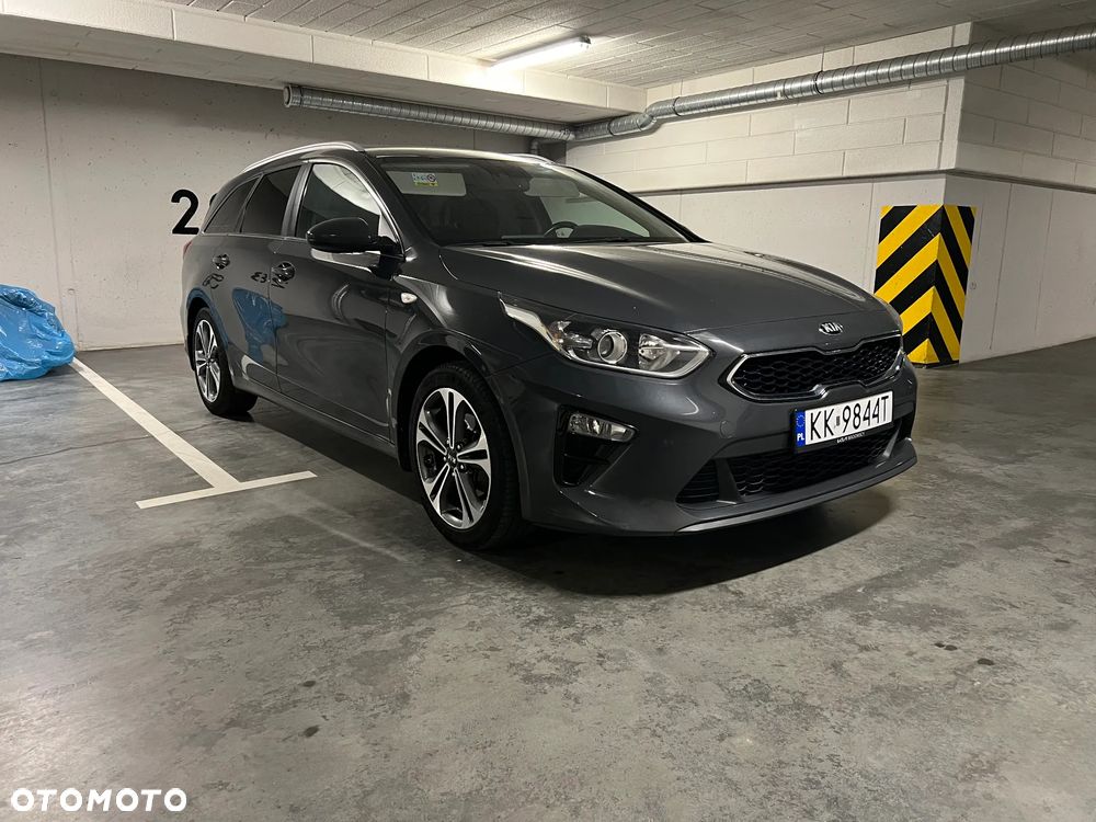 Kia Ceed - 3