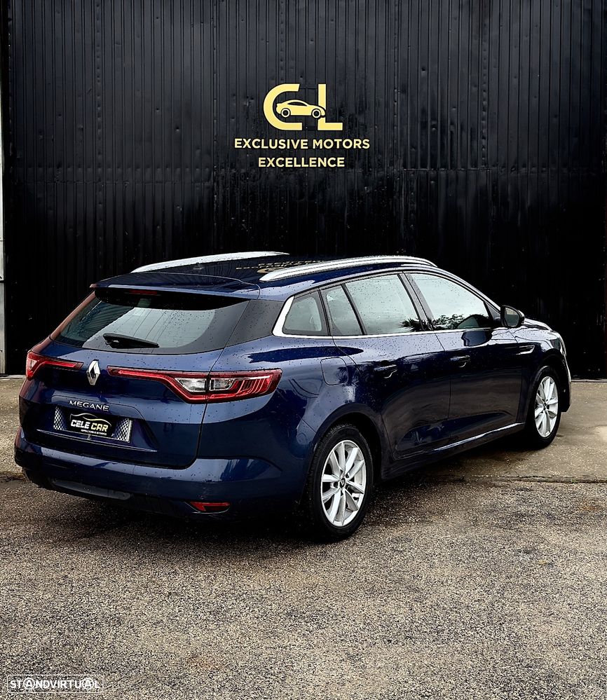Renault Mégane Sport Tourer 1.5 dCi Limited EDC - 4