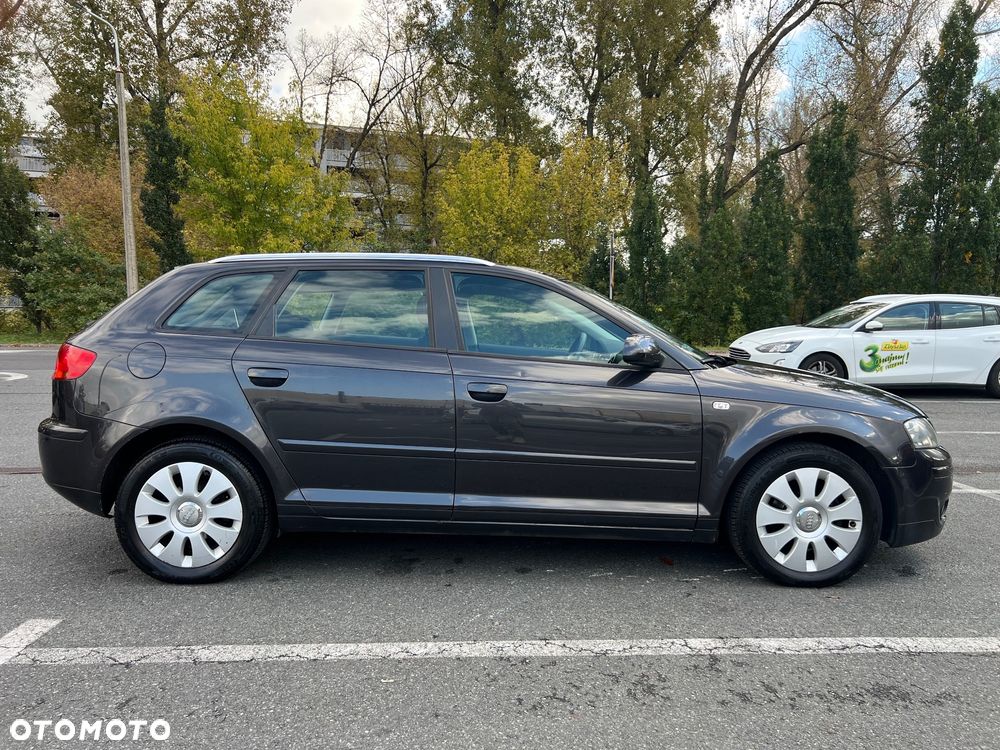 Audi A3 Sportback 1.9 TDI Ambition - 4