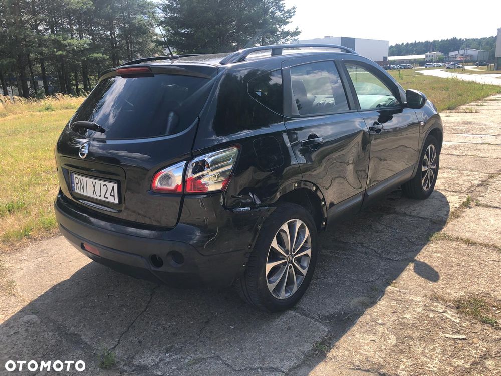 Nissan Qashqai 1.5 dCi DPF 360 - 2
