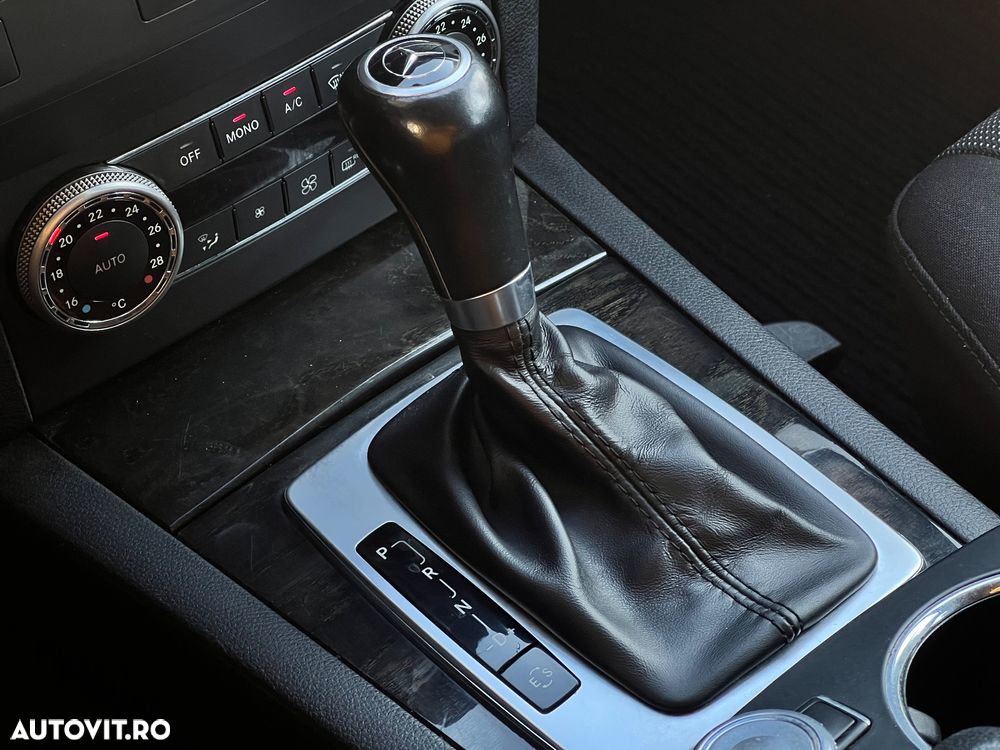 Mercedes-Benz GLK 220 BlueTEC 4Matic 7G-TRONIC - 33