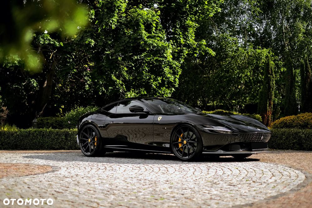 Ferrari Roma - 7