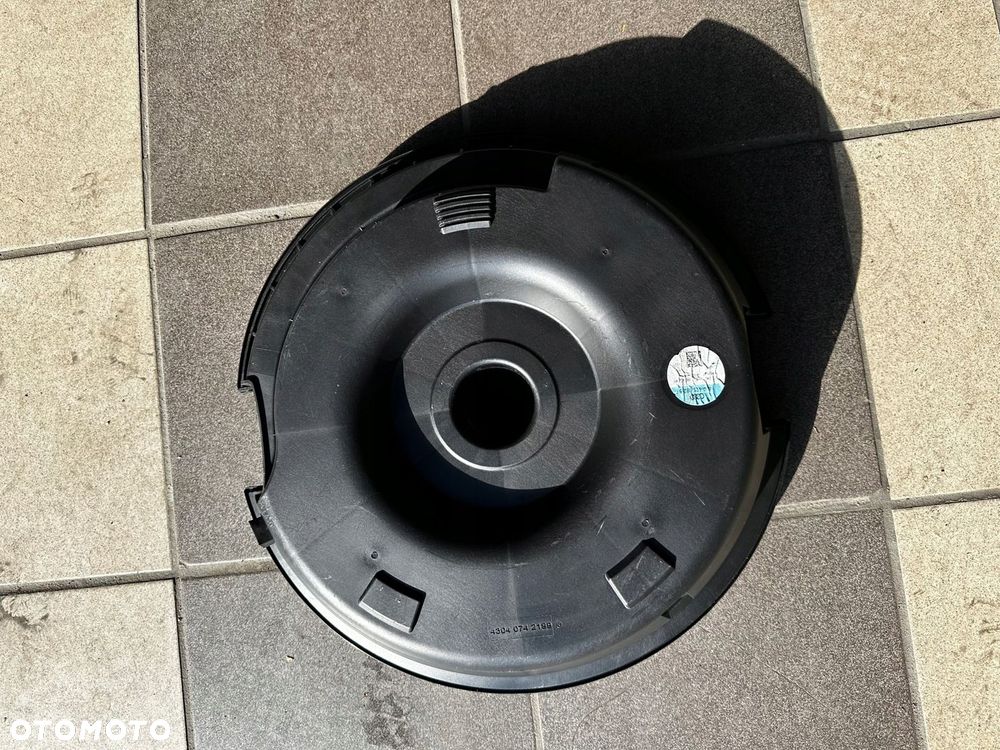 Audi Q3 8U 11-18 GŁOŚNIK SUBWOOFER BOSE 8U0035382A - 1
