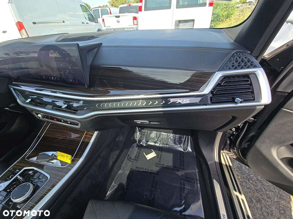 BMW X5 xDrive40i - 9