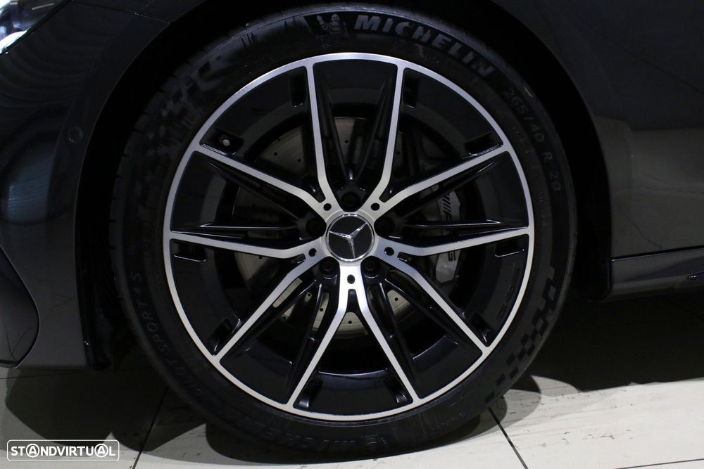 Mercedes-Benz E 53 AMG Hybrid 4Matic+ - 18