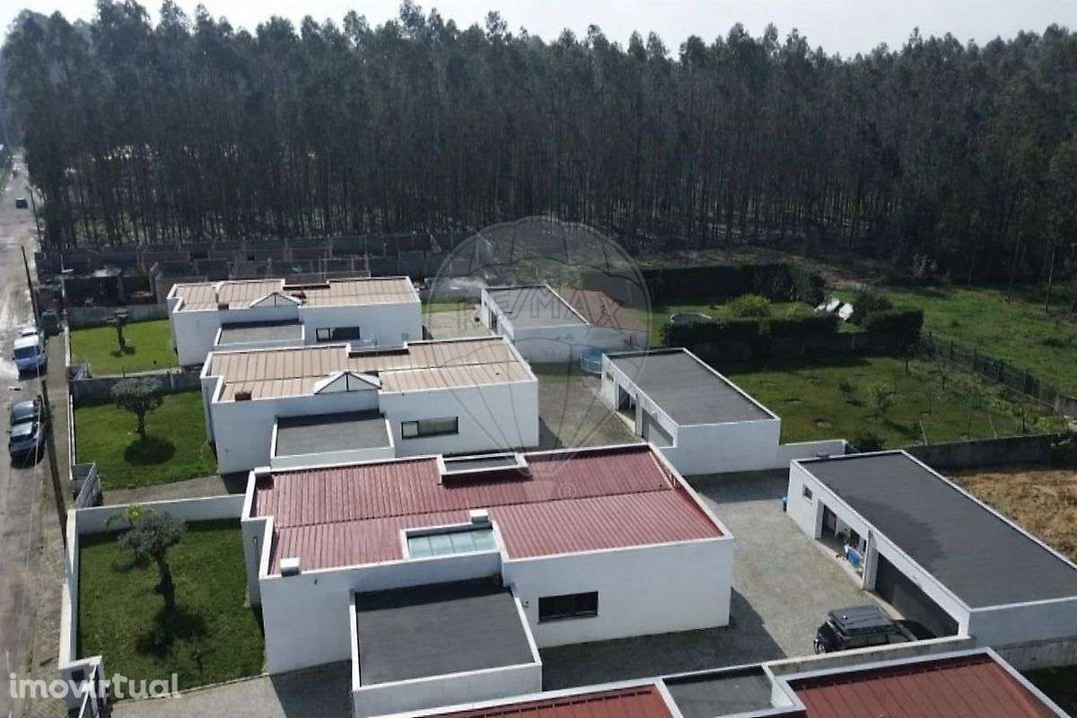 Moradia T3 para venda - Grande imagem: 2/9