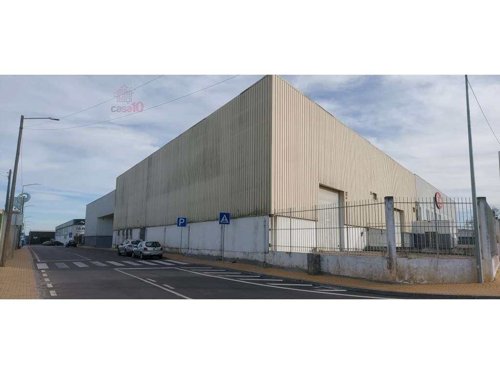 Vende-se Armazém em Beja! - Grande imagem: 2/12