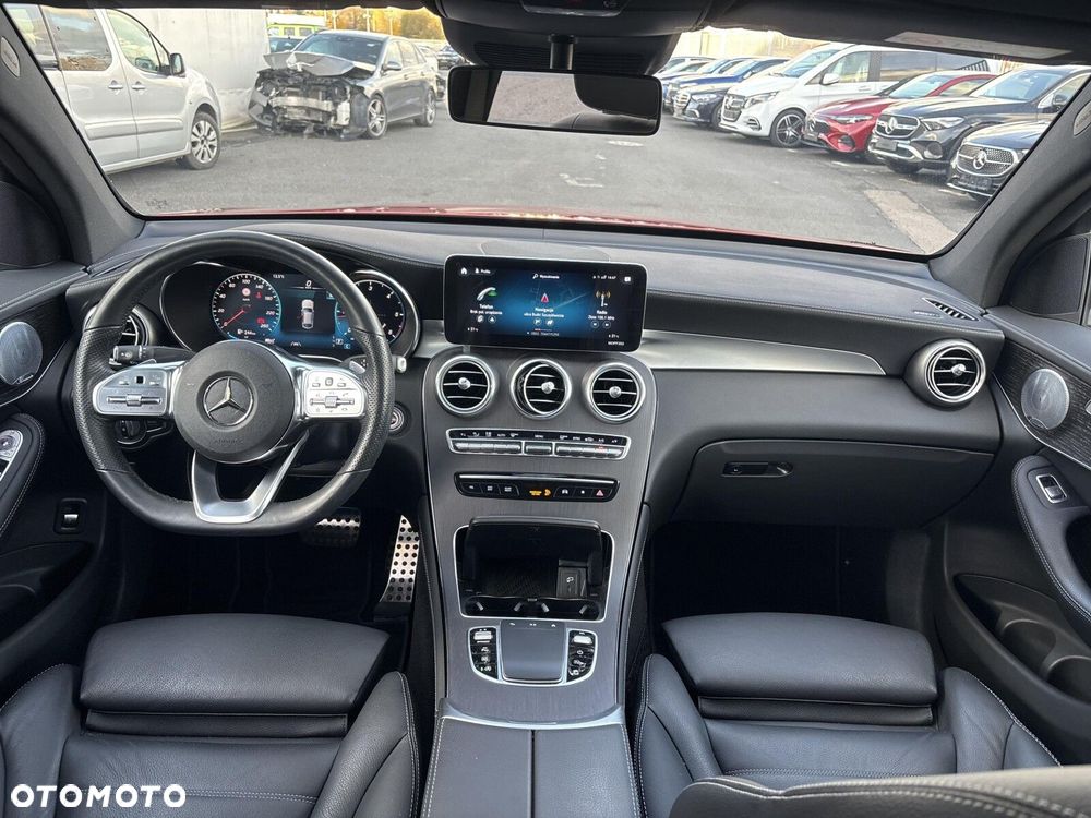 Mercedes-Benz GLC - 13