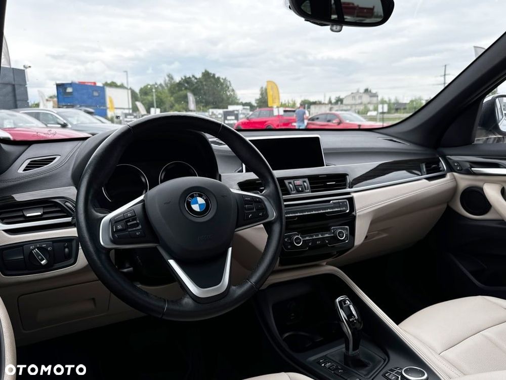 BMW X1 - 13