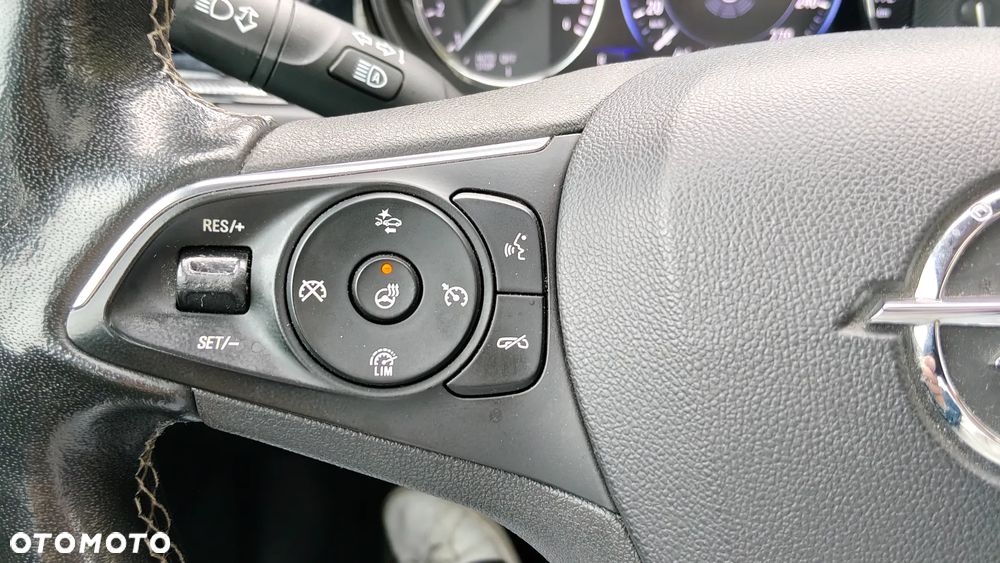 Opel Insignia 2.0 CDTI Business Edition S&S - 17