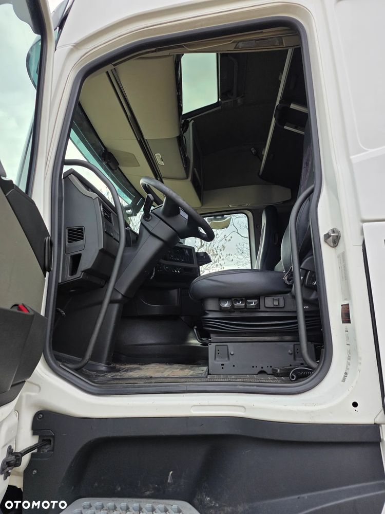 Volvo FH4 460 - 9