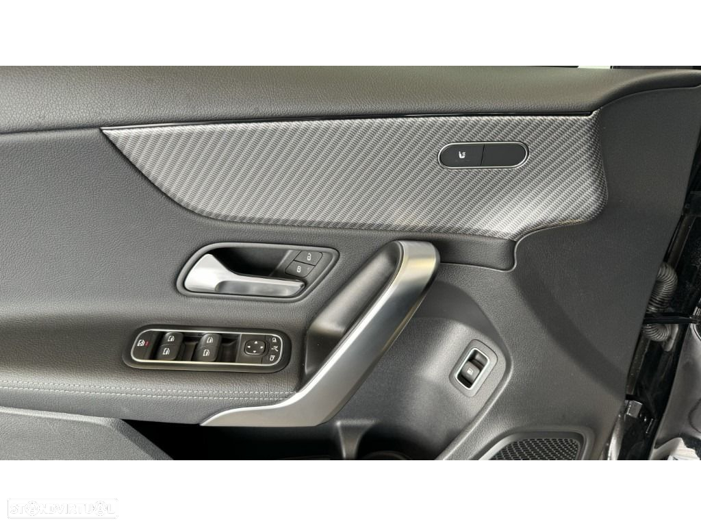Mercedes-Benz A 250 e - 13