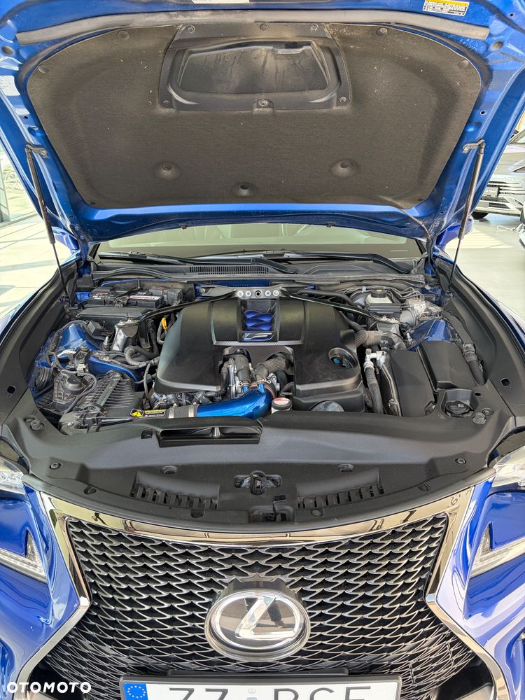 Lexus RC F Carbon - 20