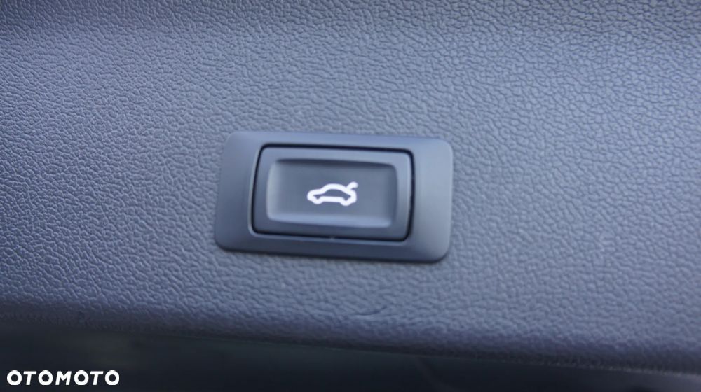 Audi A4 Allroad - 33