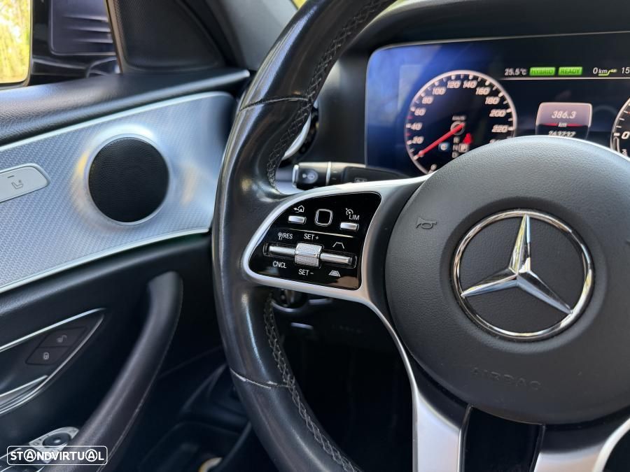 Mercedes-Benz E 300 de Avantgarde - 21