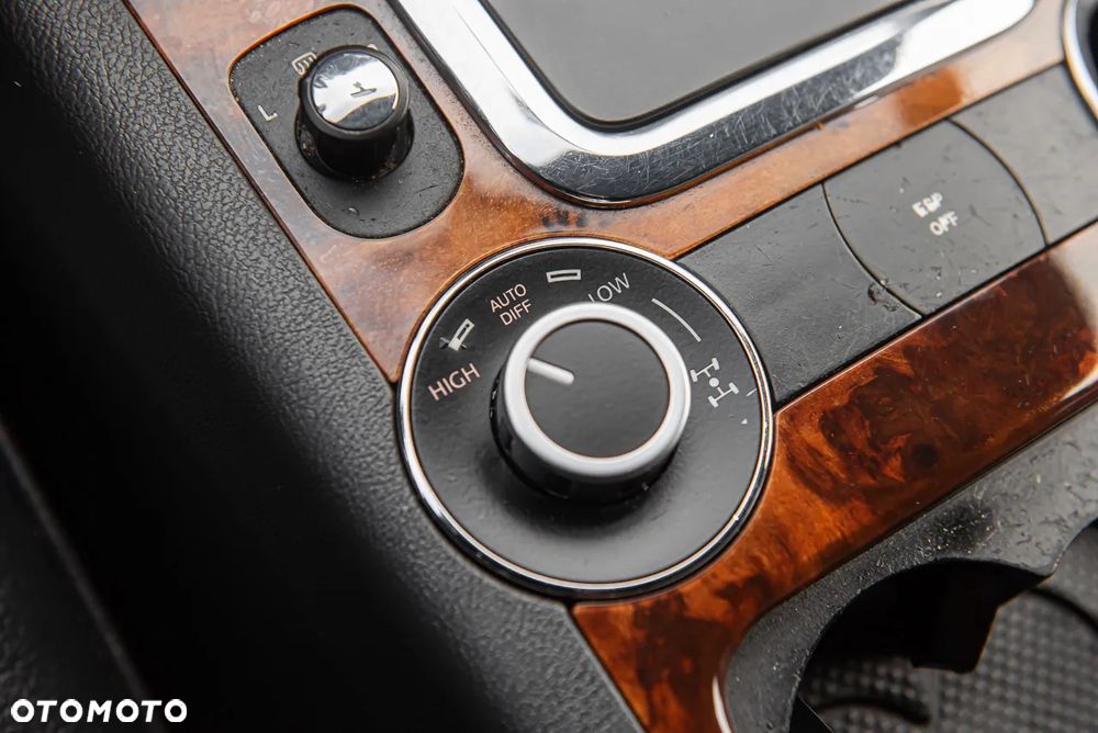 Volkswagen Touareg 3.2 V6 Tiptr - 21