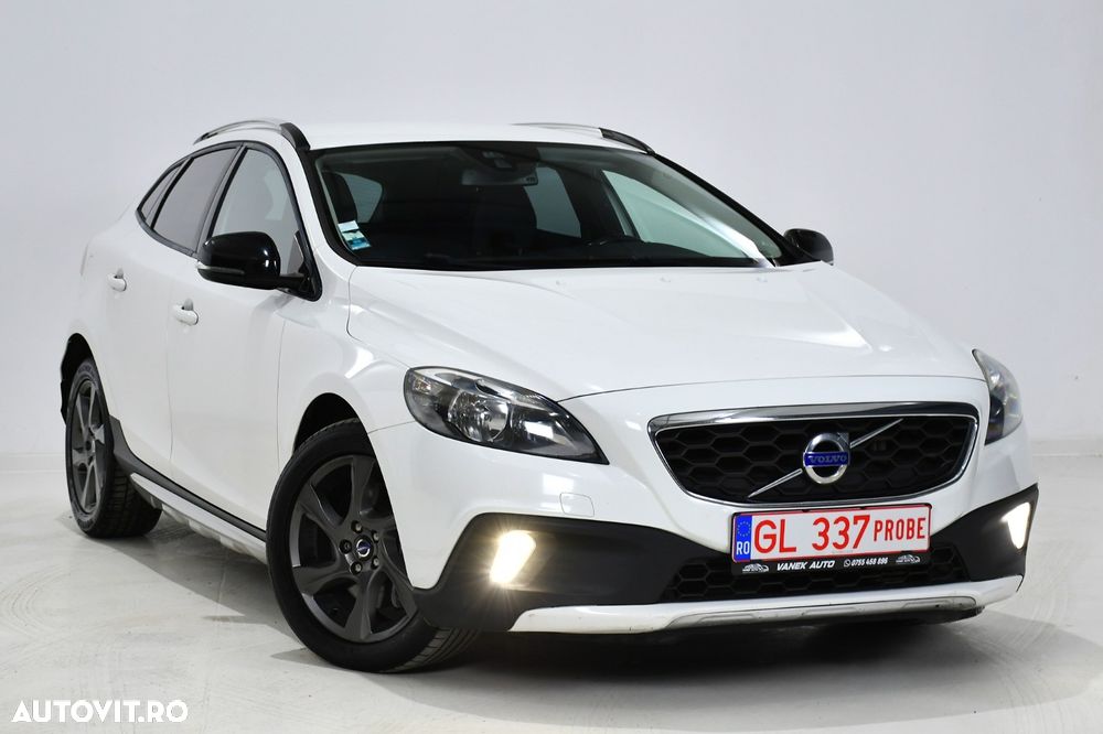 Volvo V40 Cross Country D3 Geartronic Momentum - 2