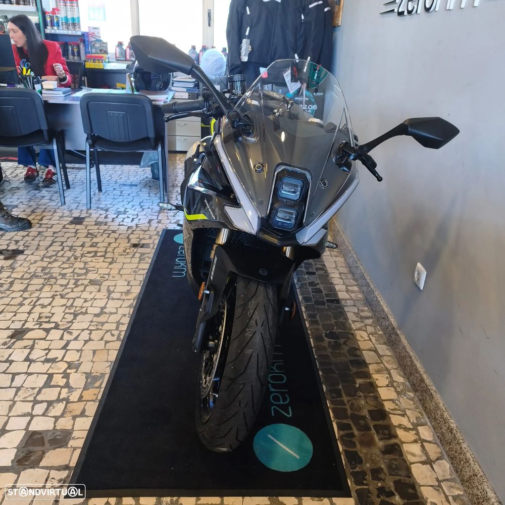 Benelli Tornado 550 - 3