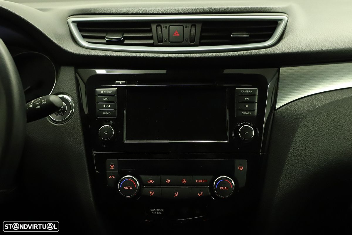 Nissan Qashqai 1.5 dCi N-Connecta - 7