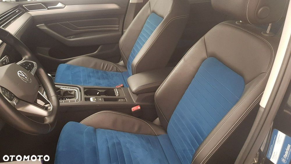 Volkswagen Passat - 16