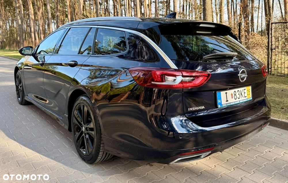 Opel Insignia 2.0 BiTurbo D 4x4 Automatik Ultimate Exclusive - 3