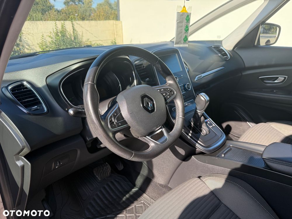Renault Scenic - 9