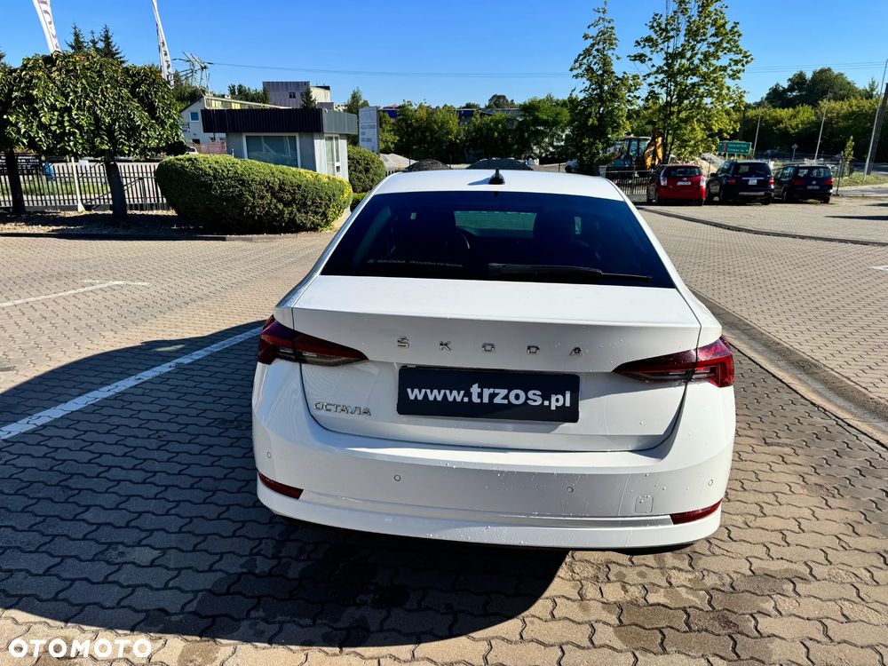 Skoda Octavia - 4