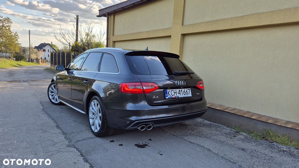 Audi A4 Avant 2.0 TDI DPF clean diesel S line Sportpaket - 14