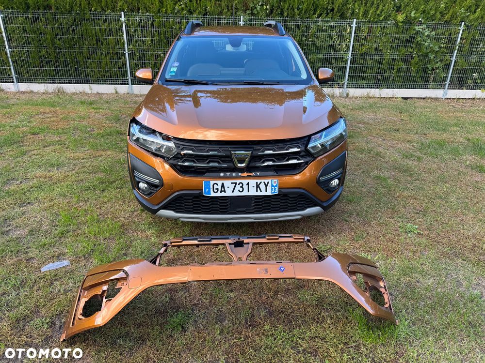 Dacia Sandero Stepway 1.0 TCe Laureate S&S - 1