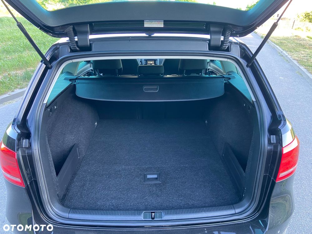 Volkswagen Passat 2.0 TDI Highline DSG - 14