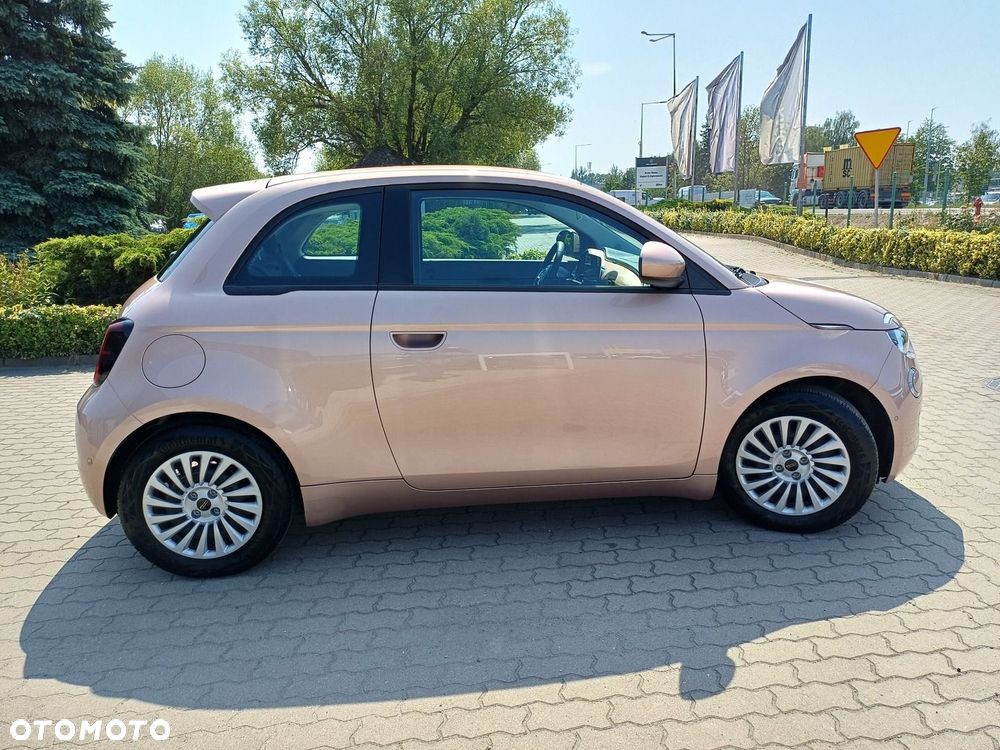 Fiat 500e - 8