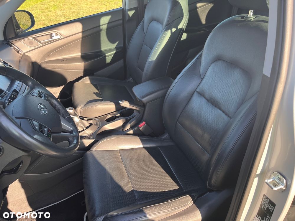 Hyundai Tucson 1.6 Turbo 4WD Advantage - 12