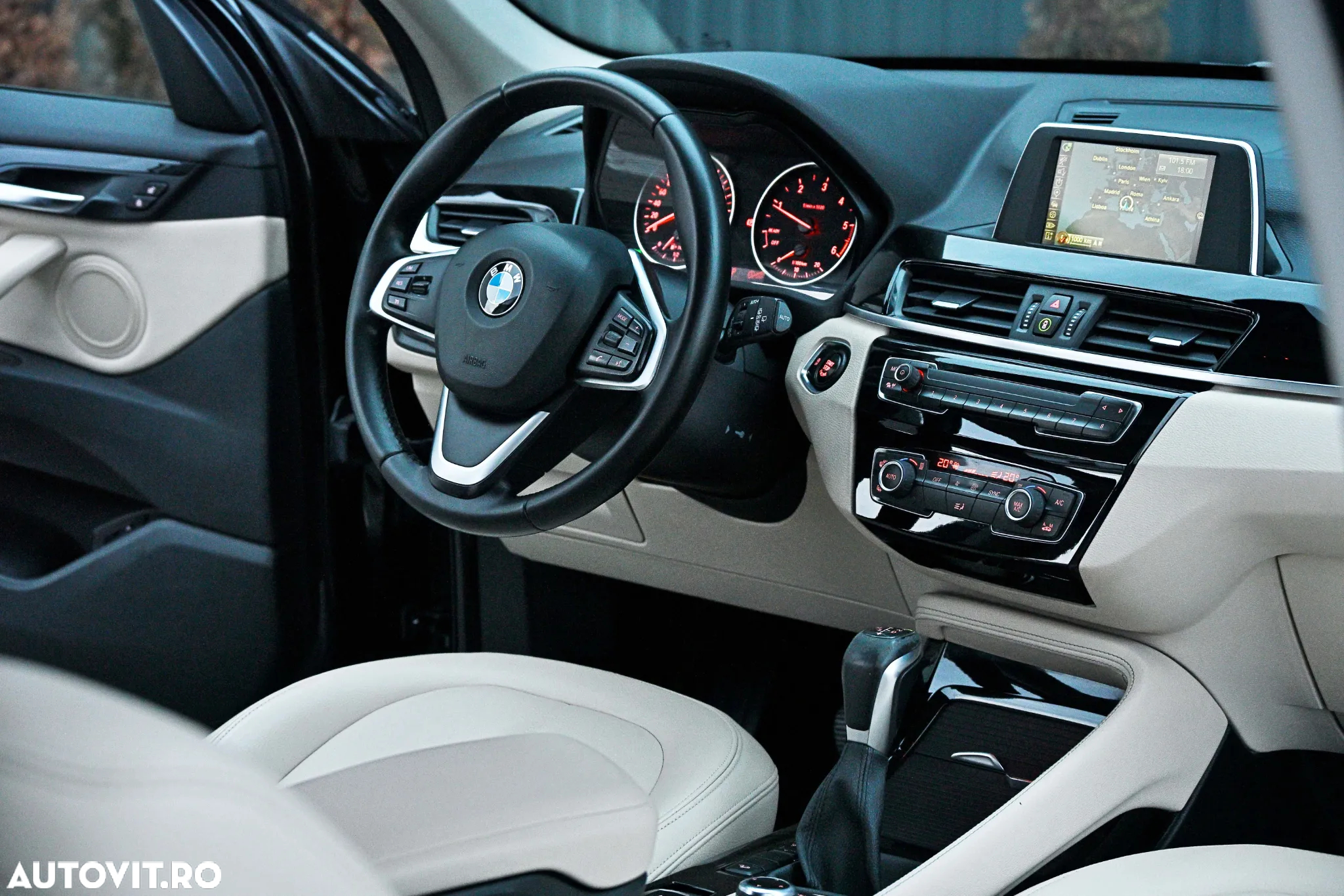 BMW X1 xDrive18d Aut. xLine - 9