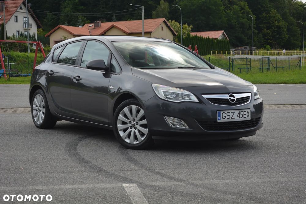 Opel Astra - 4