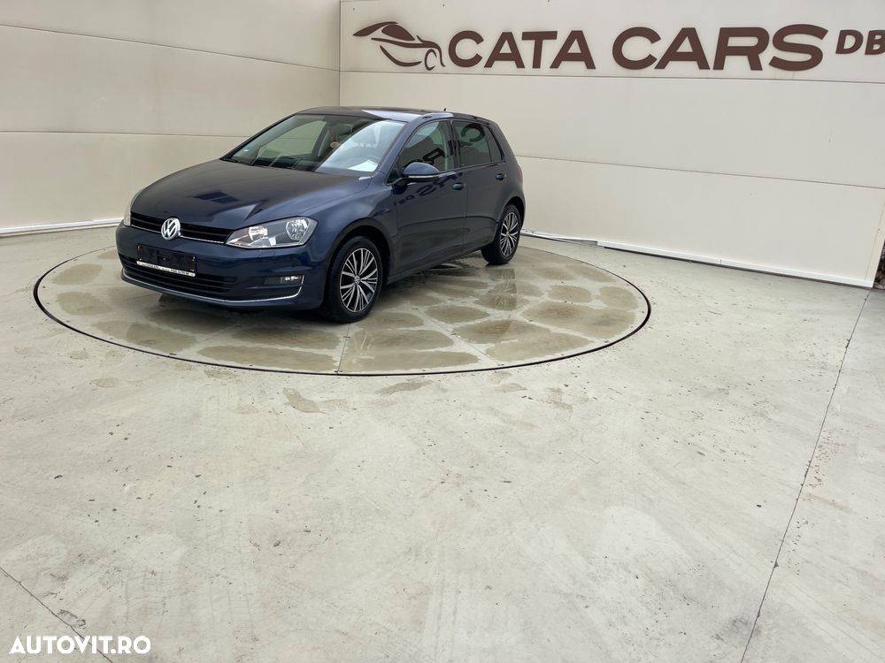 Volkswagen Golf 1.2 TSI BlueMotion Technology Allstar - 4