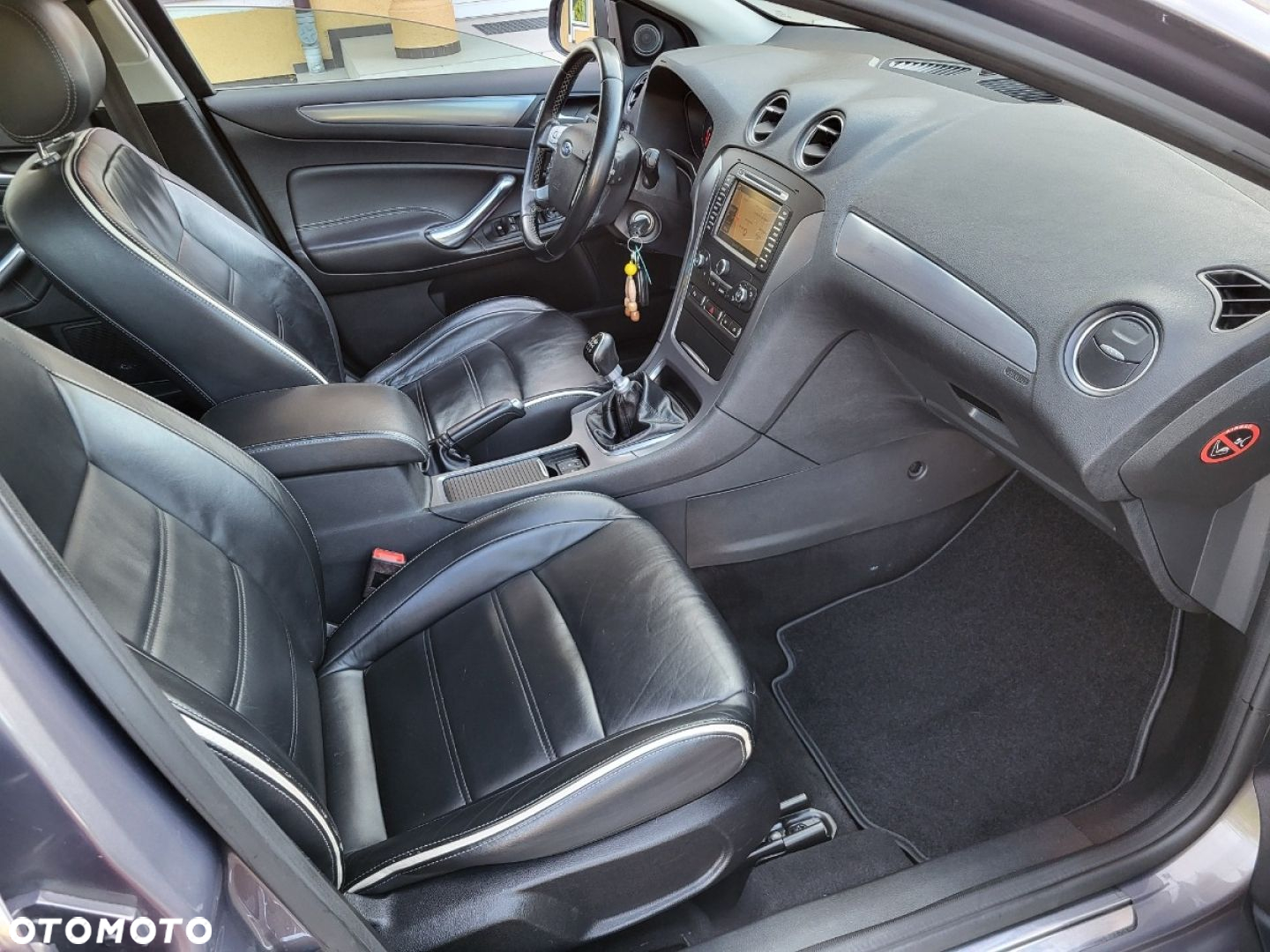 Ford Mondeo - 9
