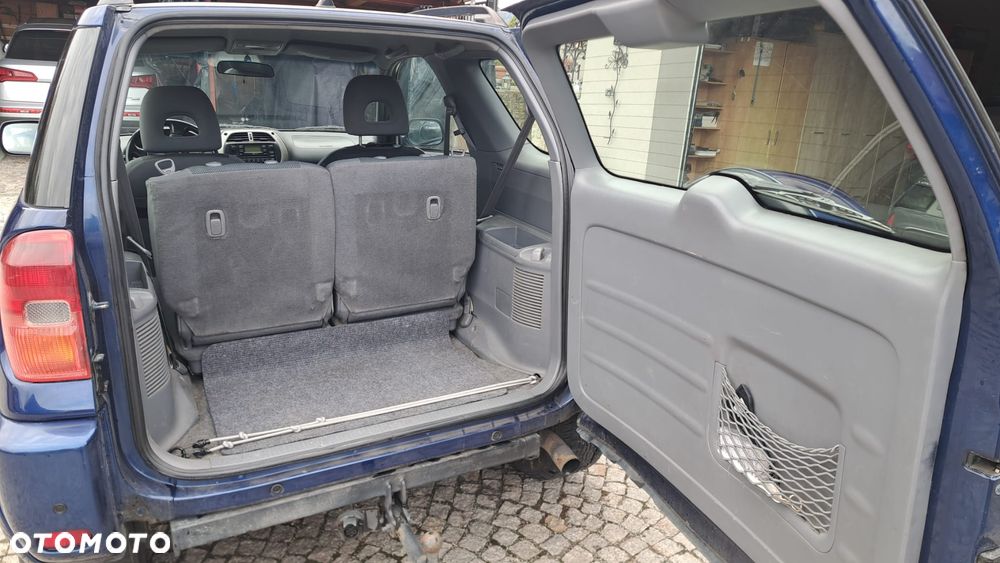 Toyota RAV4 2.0 D-4D Luna - 4