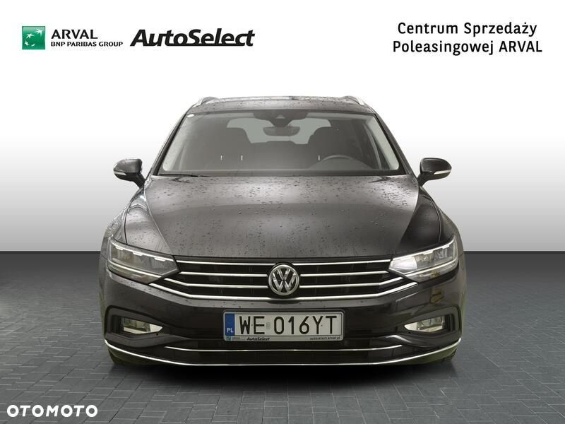Volkswagen Passat - 10
