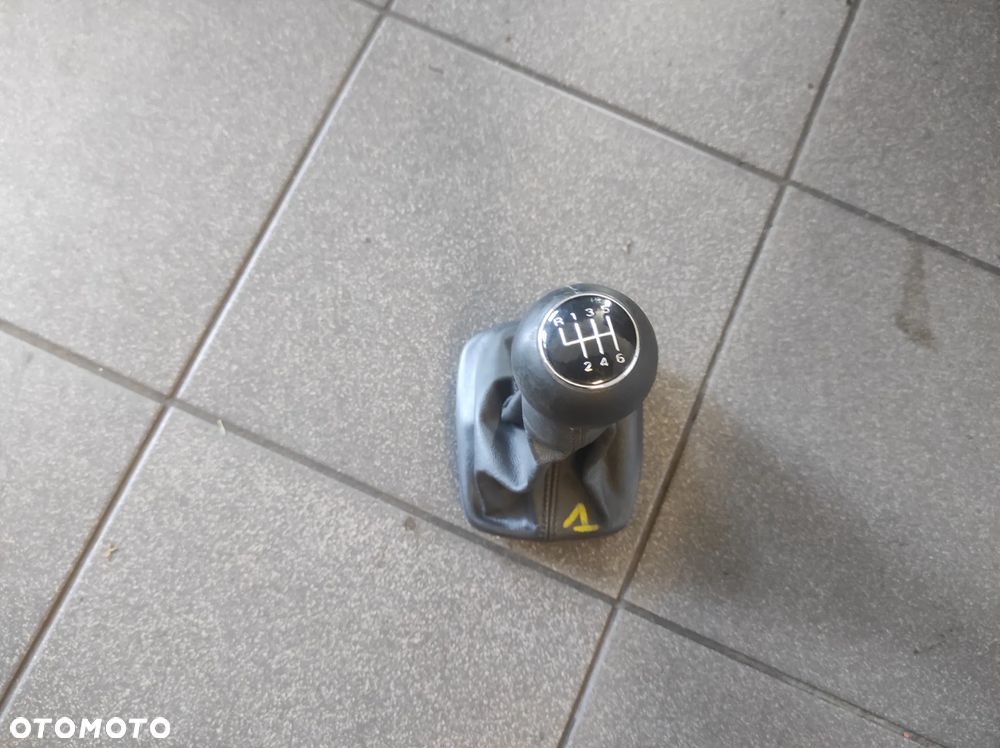 GAŁKA MIESZEK ZMIANY BIEGÓW AUDI A3 8P LIFT S LINE 6 BIEGÓW WYSYŁKA !!!!!!!! - 2