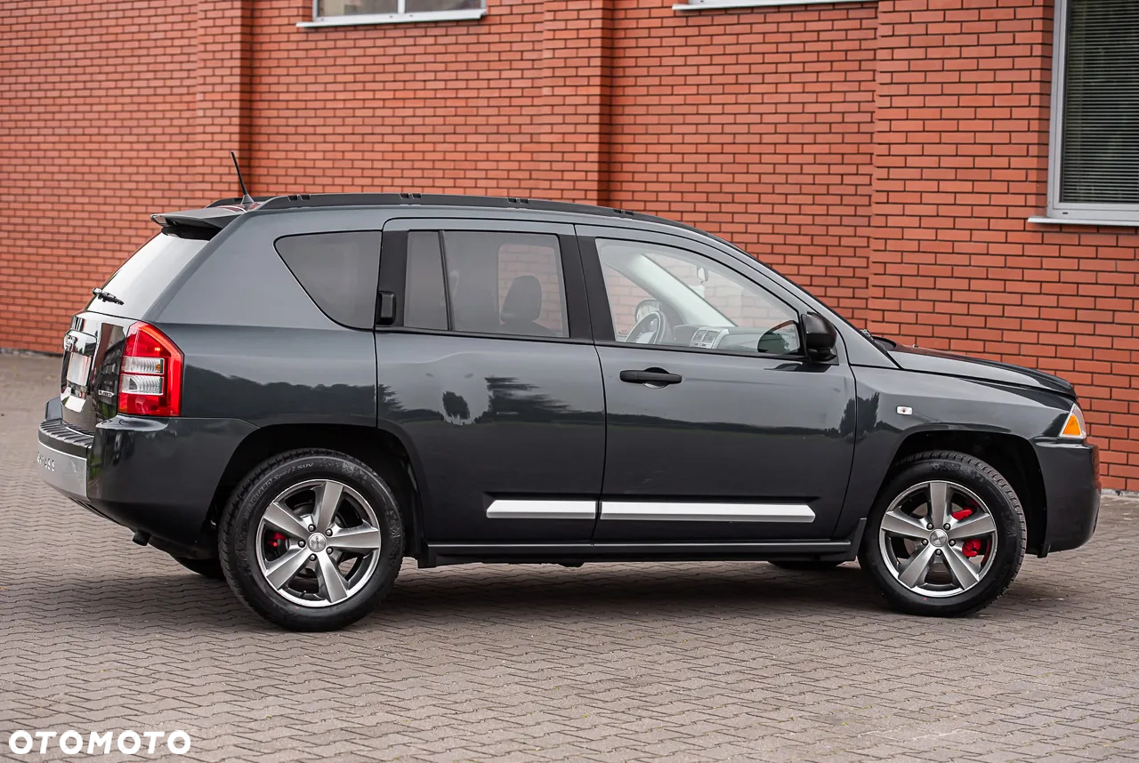 Jeep Compass 2.4I 4x4 Automatik Limited - 14