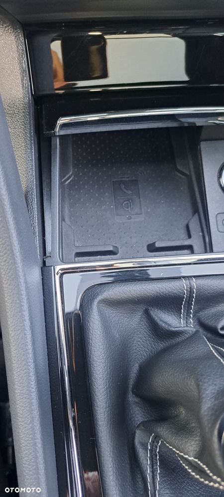 Skoda Karoq 2.0 TDI SCR 4x2 Sportline - 24