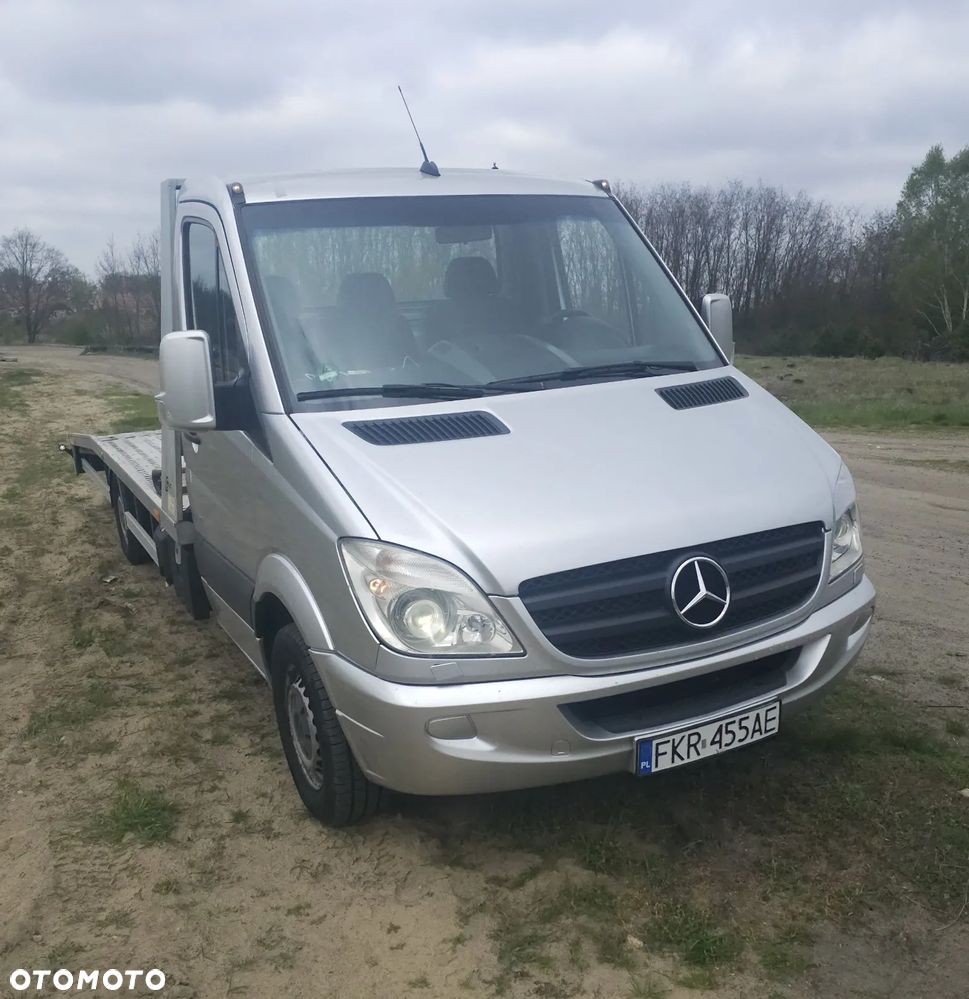 Mercedes-Benz 316 - 7