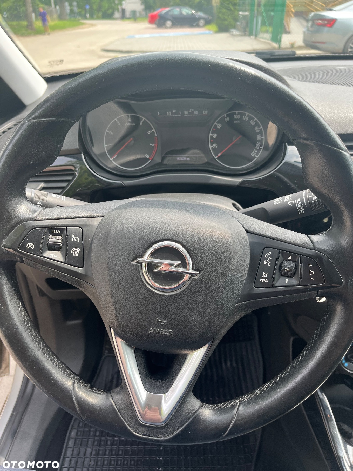 Opel Corsa 1.4 drive - 12