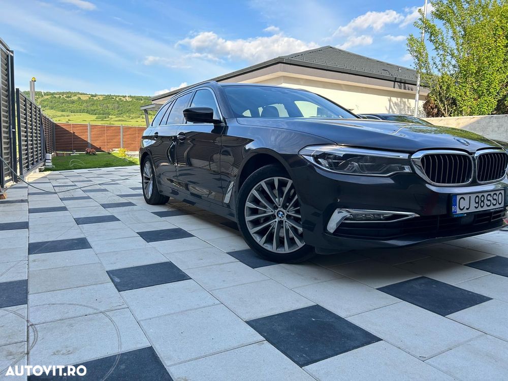 BMW Seria 5 530d xDrive Aut. Luxury Line - 1