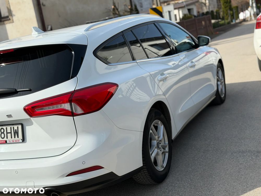 Ford Focus 1.5 EcoBlue Trend Edition Business - 40